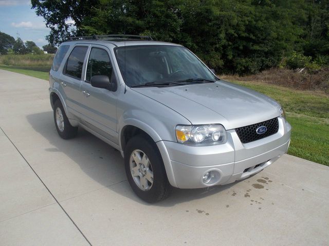 Ford Escape 2006 photo 2