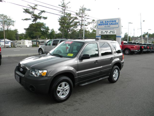 Ford Escape Reg Cab 159.5 WB C5B SUV