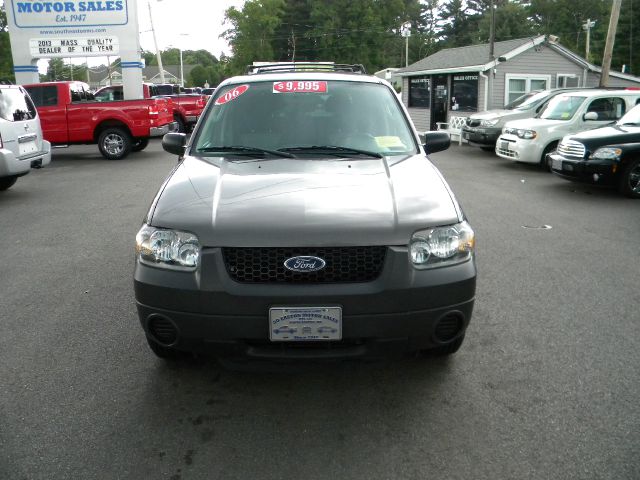 Ford Escape 2006 photo 2