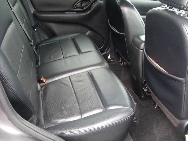 Ford Escape 2006 photo 1