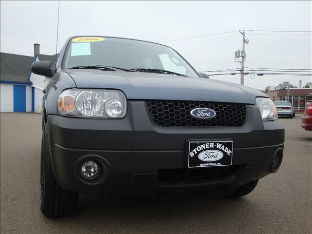 Ford Escape 2006 photo 1