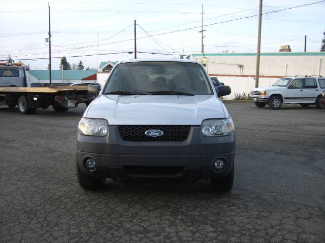 Ford Escape 2006 photo 2