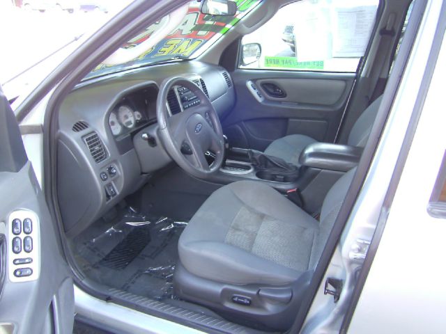 Ford Escape 2006 photo 1