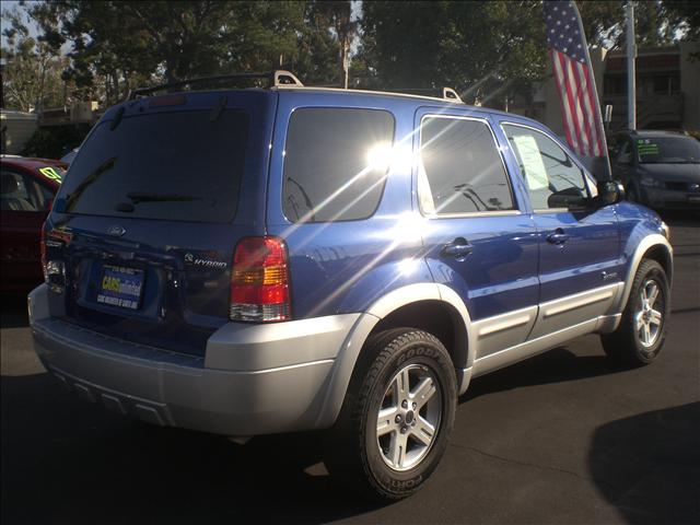 Ford Escape 2006 photo 3