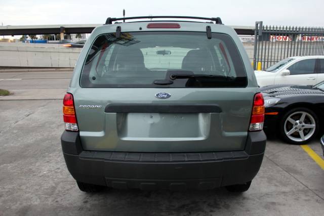 Ford Escape 2006 photo 3