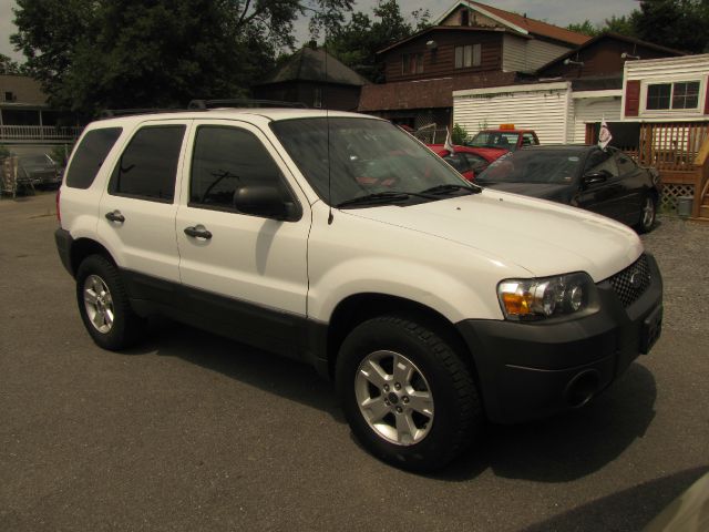 Ford Escape 2006 photo 3