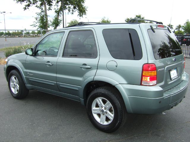 Ford Escape 2006 photo 16