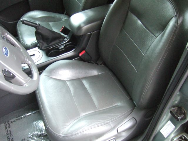 Ford Escape 2006 photo 4