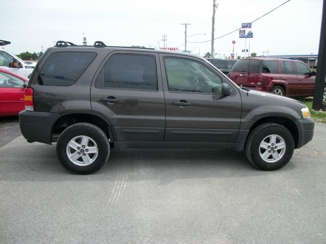 Ford Escape 2006 photo 3