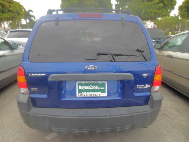 Ford Escape 2006 photo 2