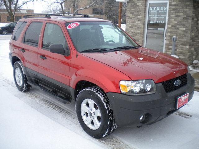 Ford Escape 2006 photo 1