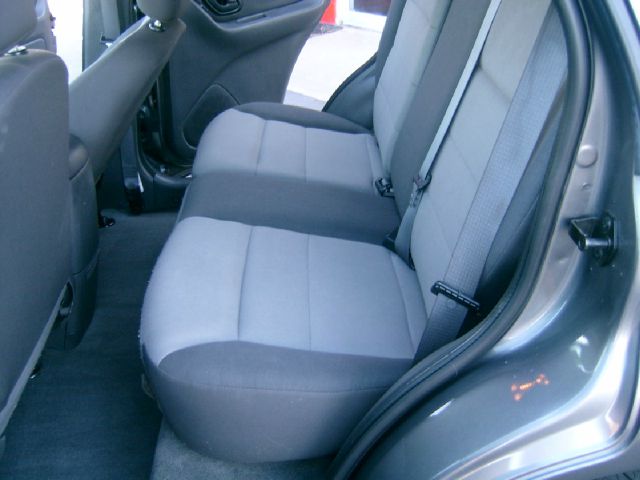 Ford Escape 2006 photo 16