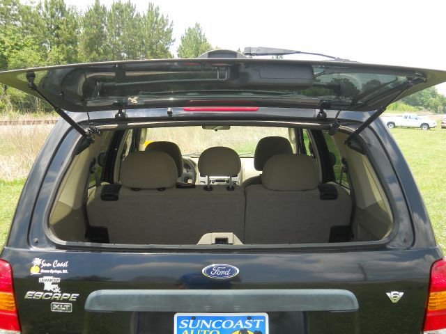 Ford Escape 2006 photo 16