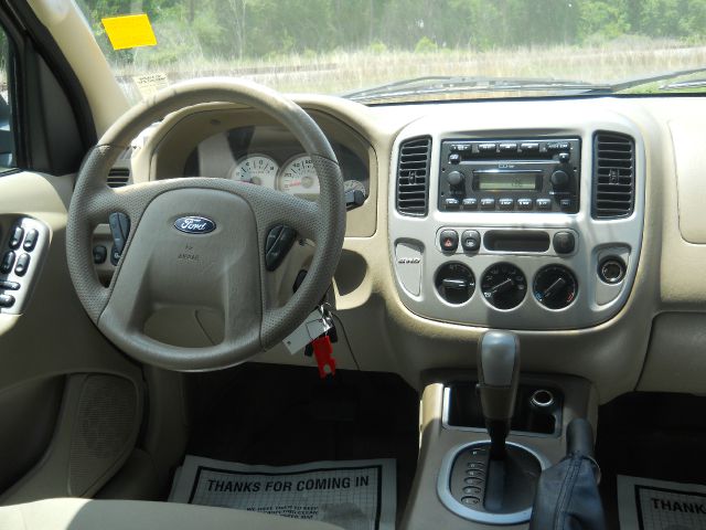 Ford Escape 2006 photo 4