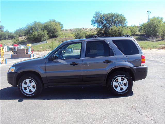 Ford Escape ESi Sport Utility