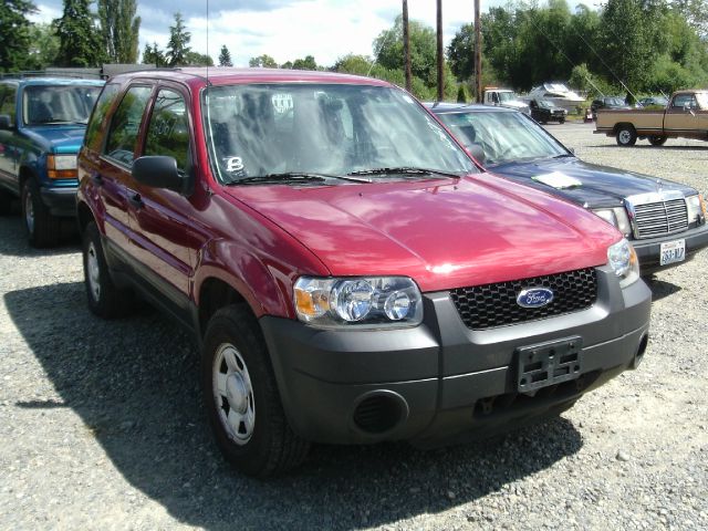 Ford Escape 2006 photo 2