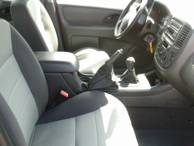 Ford Escape 2006 photo 3