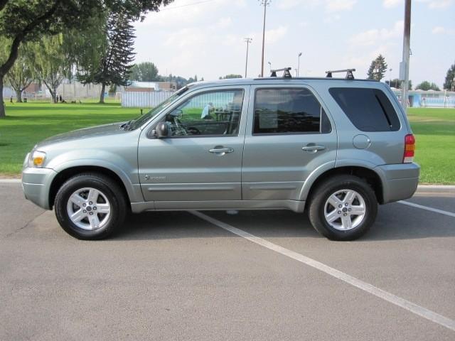 Ford Escape 2006 photo 1