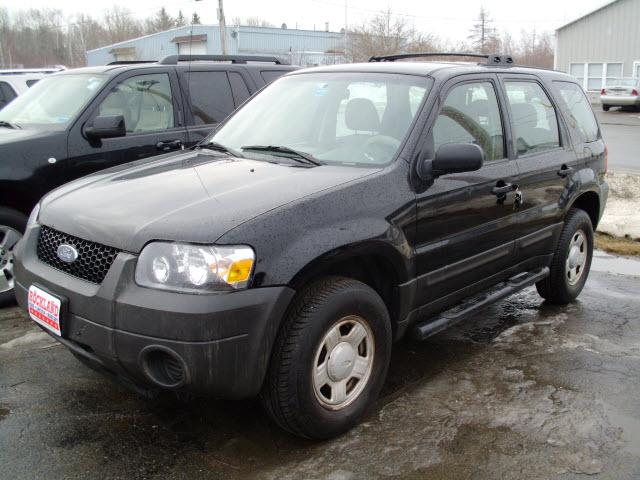 Ford Escape XLS Sport Utility