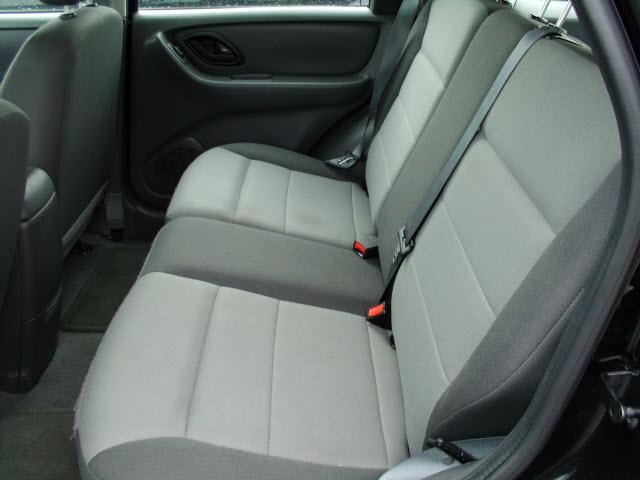 Ford Escape 2006 photo 3