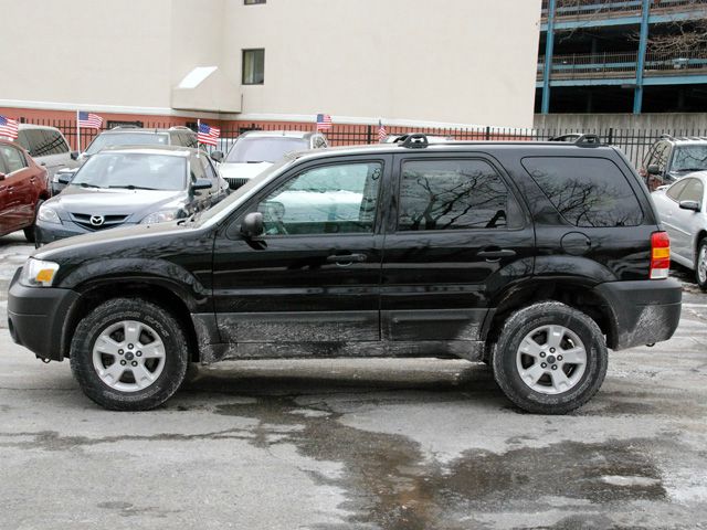 Ford Escape 2006 photo 1