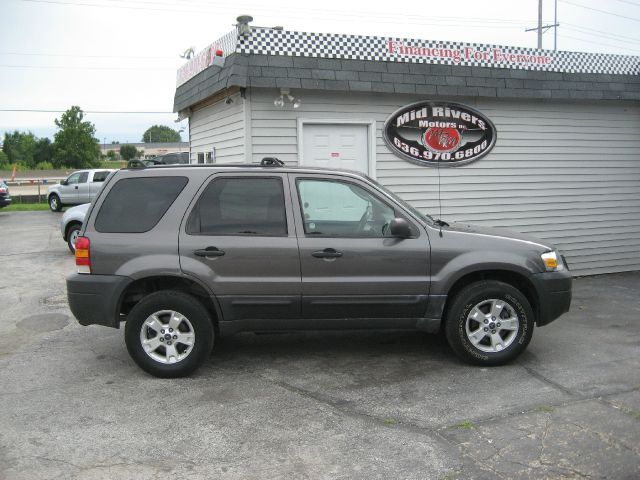 Ford Escape 2006 photo 2