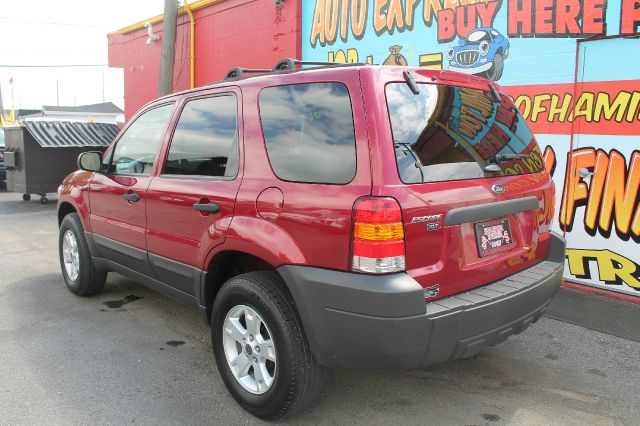 Ford Escape 2006 photo 9