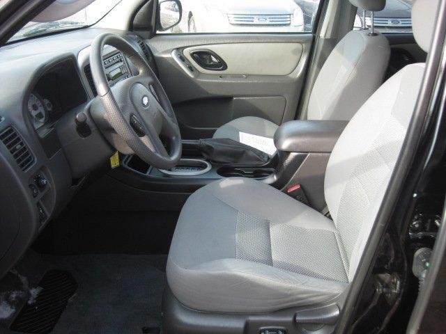 Ford Escape 2006 photo 1