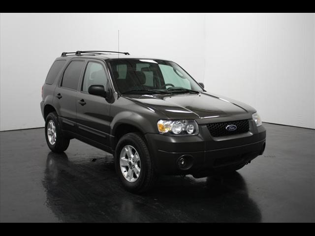 Ford Escape ESi Sport Utility