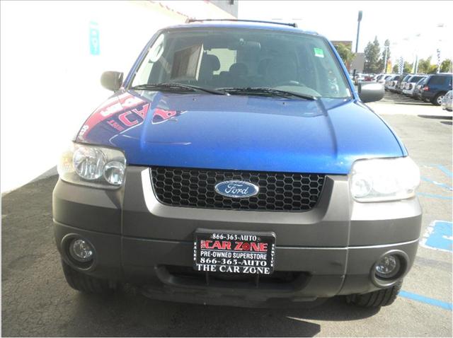 Ford Escape 2006 photo 2