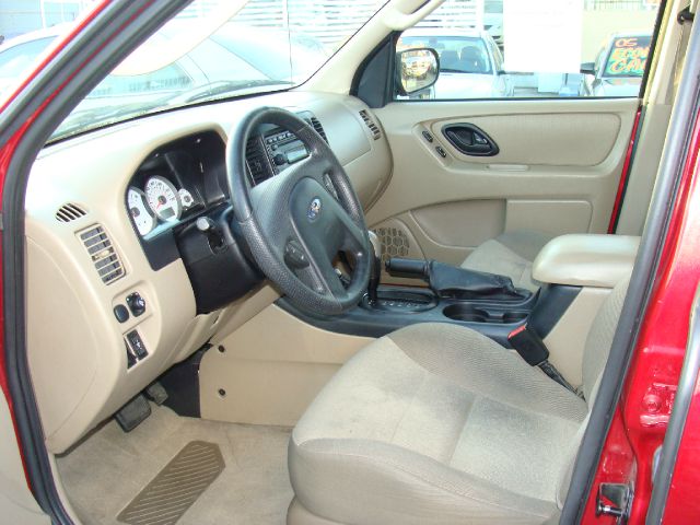 Ford Escape 2006 photo 3