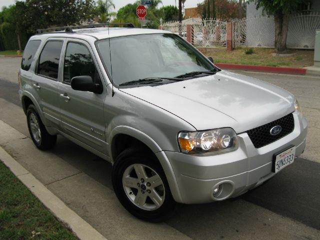 Ford Escape 2006 photo 3