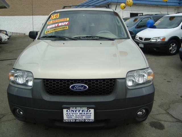 Ford Escape SL 4x4 Regular Cab Sport Utility