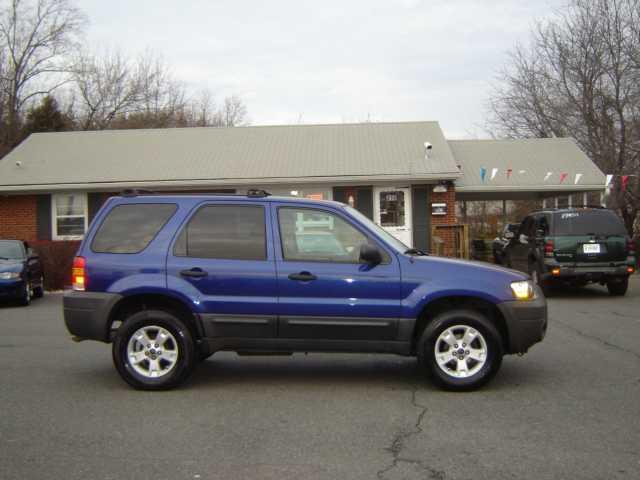 Ford Escape 2006 photo 1