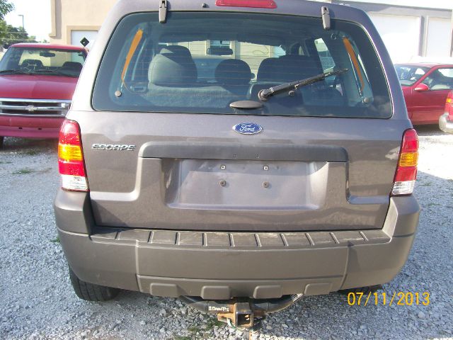 Ford Escape 2006 photo 3