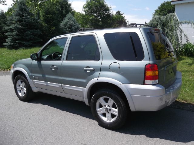 Ford Escape 2006 photo 3