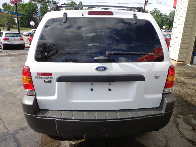 Ford Escape 2006 photo 13