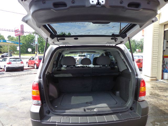 Ford Escape 2006 photo 9