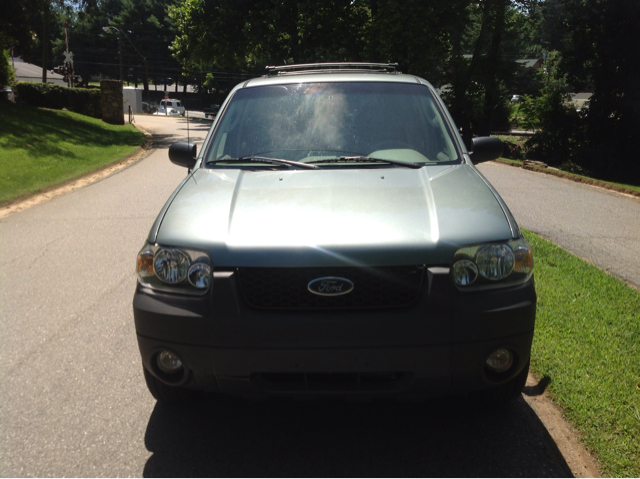 Ford Escape 2006 photo 1