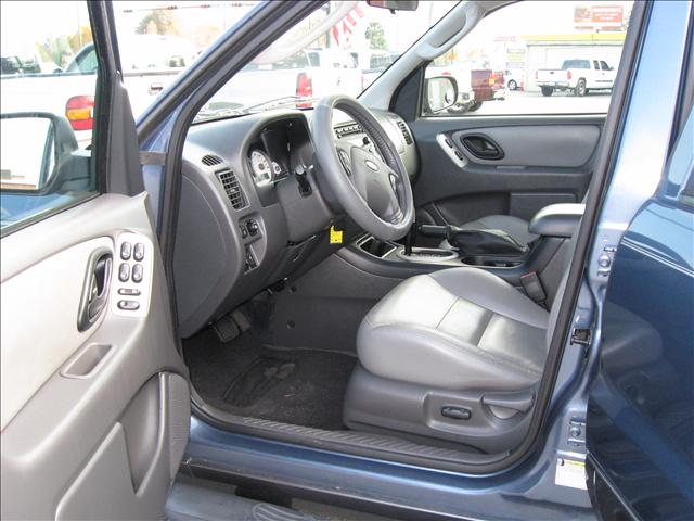 Ford Escape 2006 photo 3