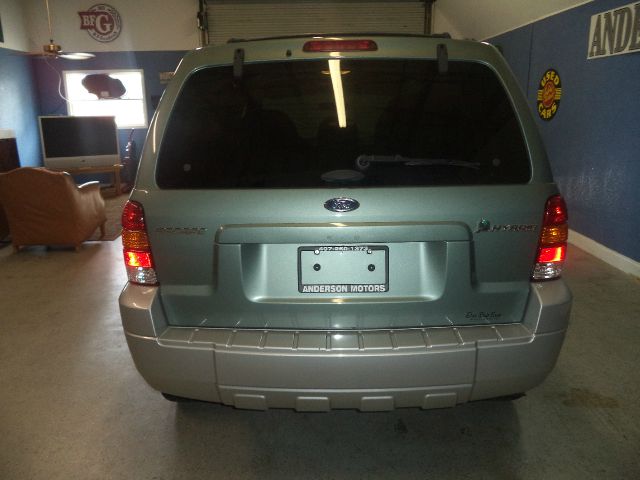 Ford Escape 2006 photo 3