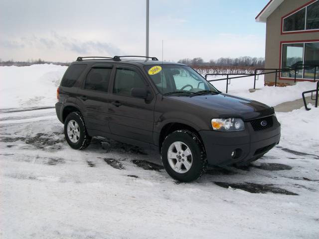 Ford Escape ESi Sport Utility