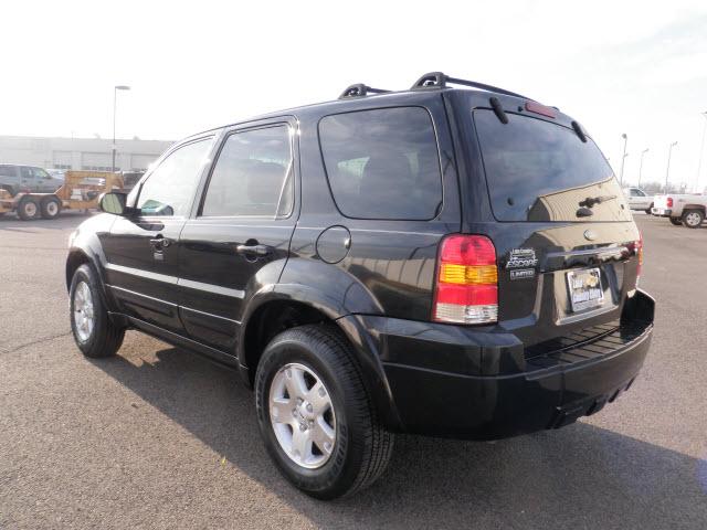 Ford Escape 2006 photo 3