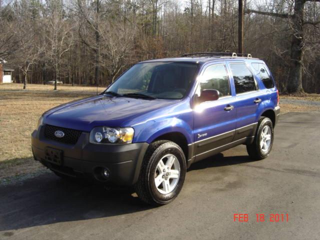 Ford Escape ESi Sport Utility