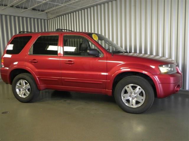 Ford Escape 2006 photo 1