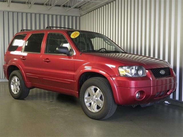 Ford Escape 2006 photo 2