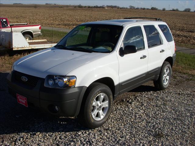 Ford Escape ESi Sport Utility