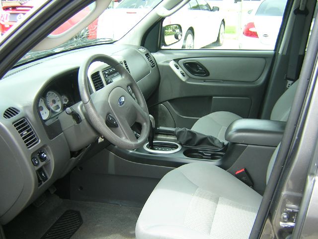 Ford Escape 2006 photo 8