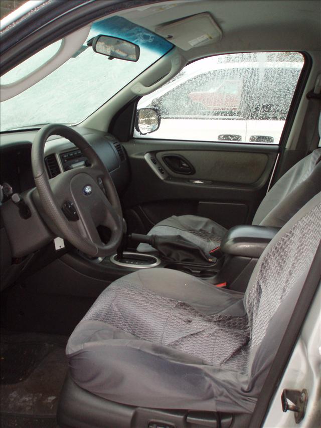 Ford Escape 2006 photo 3