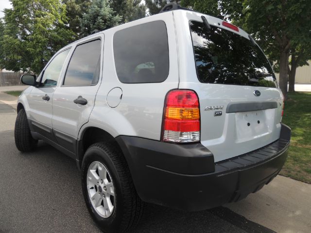 Ford Escape 2007 photo 3